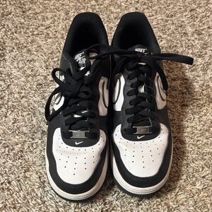 Nike Black and White Sneakers